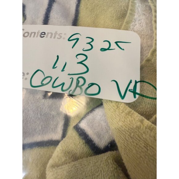 VTG Disney Parks Grumpy "Stay Off My Towel!" Bath Towel Resort Made In Brazil - Picture 8 of 8